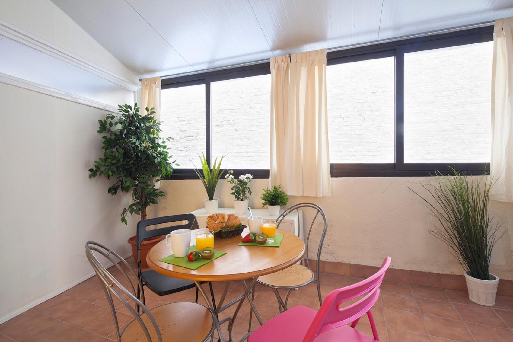 Spot Smart Nomad Bed & Breakfast Barcelona Ngoại thất bức ảnh