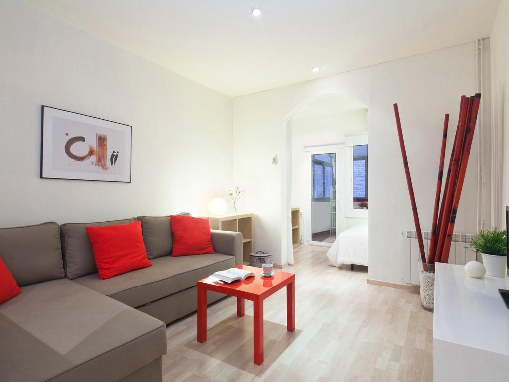 Spot Smart Nomad Bed & Breakfast Barcelona Phòng bức ảnh